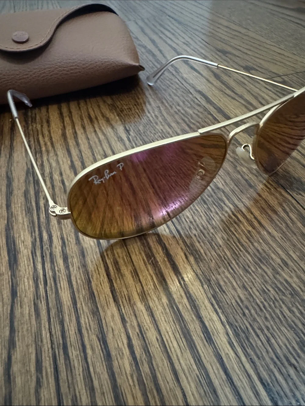 Ray-Ban Women's Aviator Sunglasses with Purple Mirror Lenses and Gold Frame